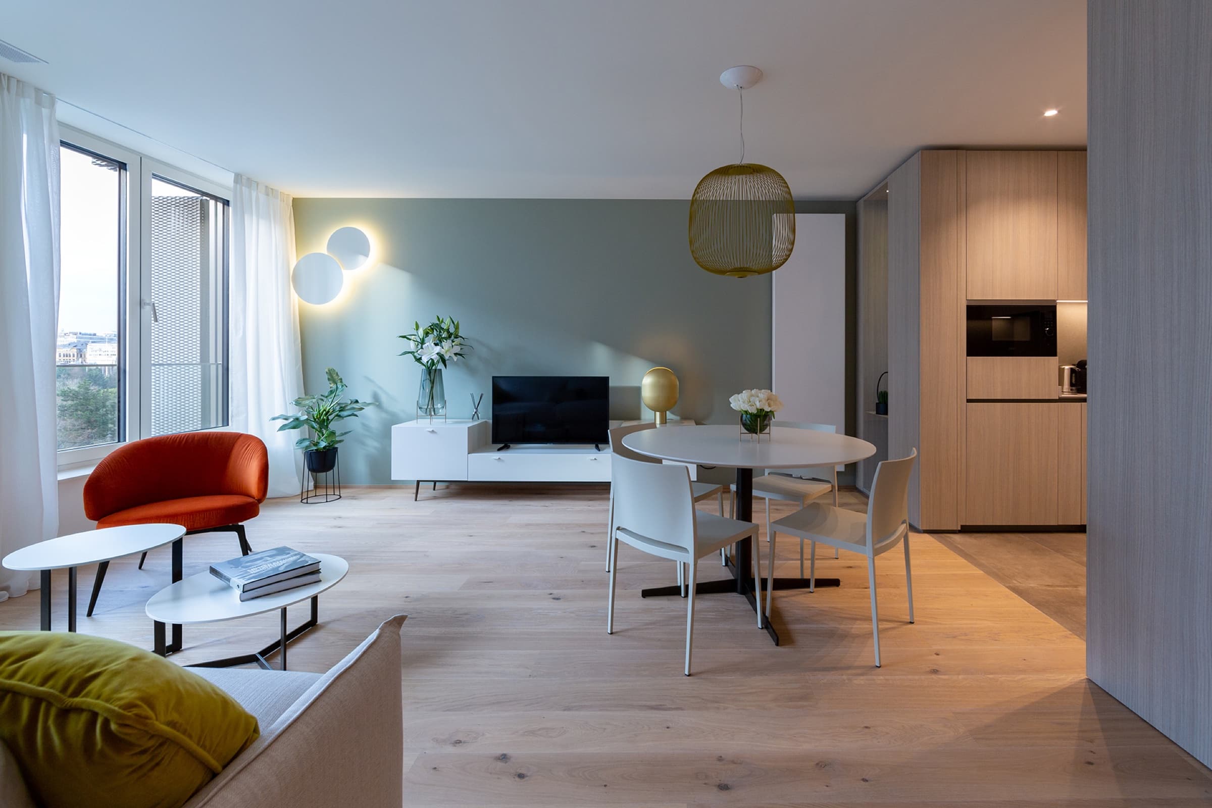 Premier 2-Bedroom Apartment — image 1
