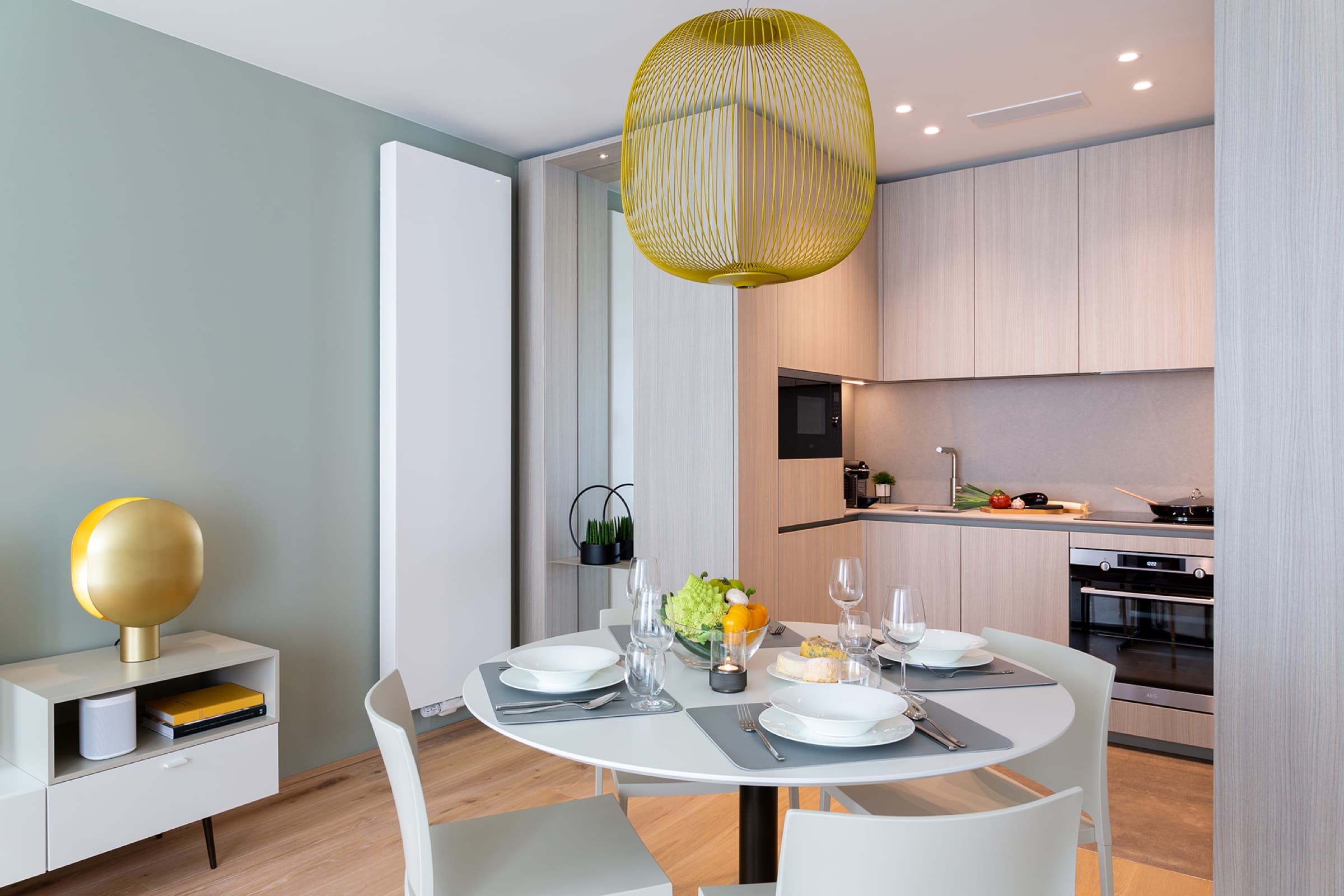Premier 2-Bedroom Apartment — image 2