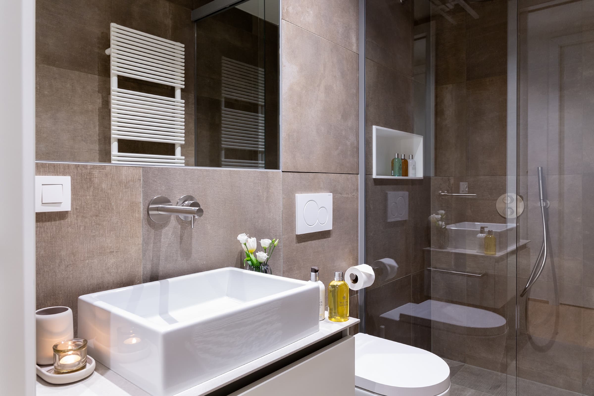 Premier 2-Bedroom Apartment — image 4