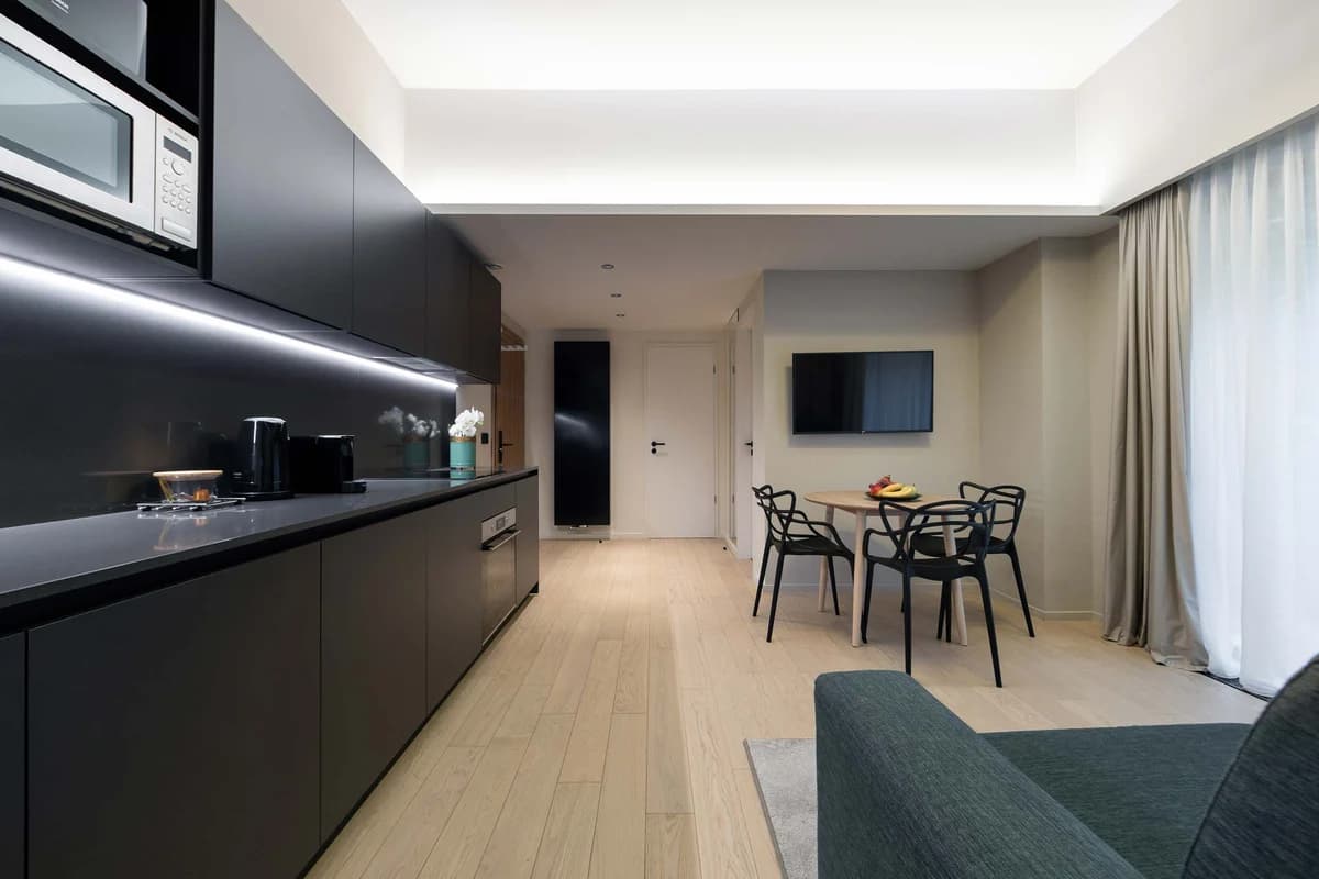 One-Bedroom — image 3
